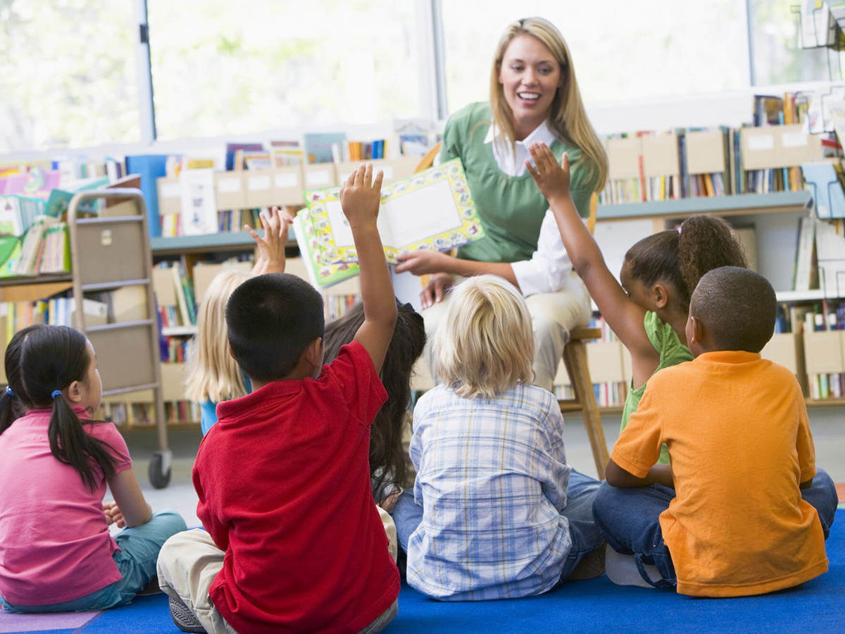 school-environment teaching a class of eager pupils