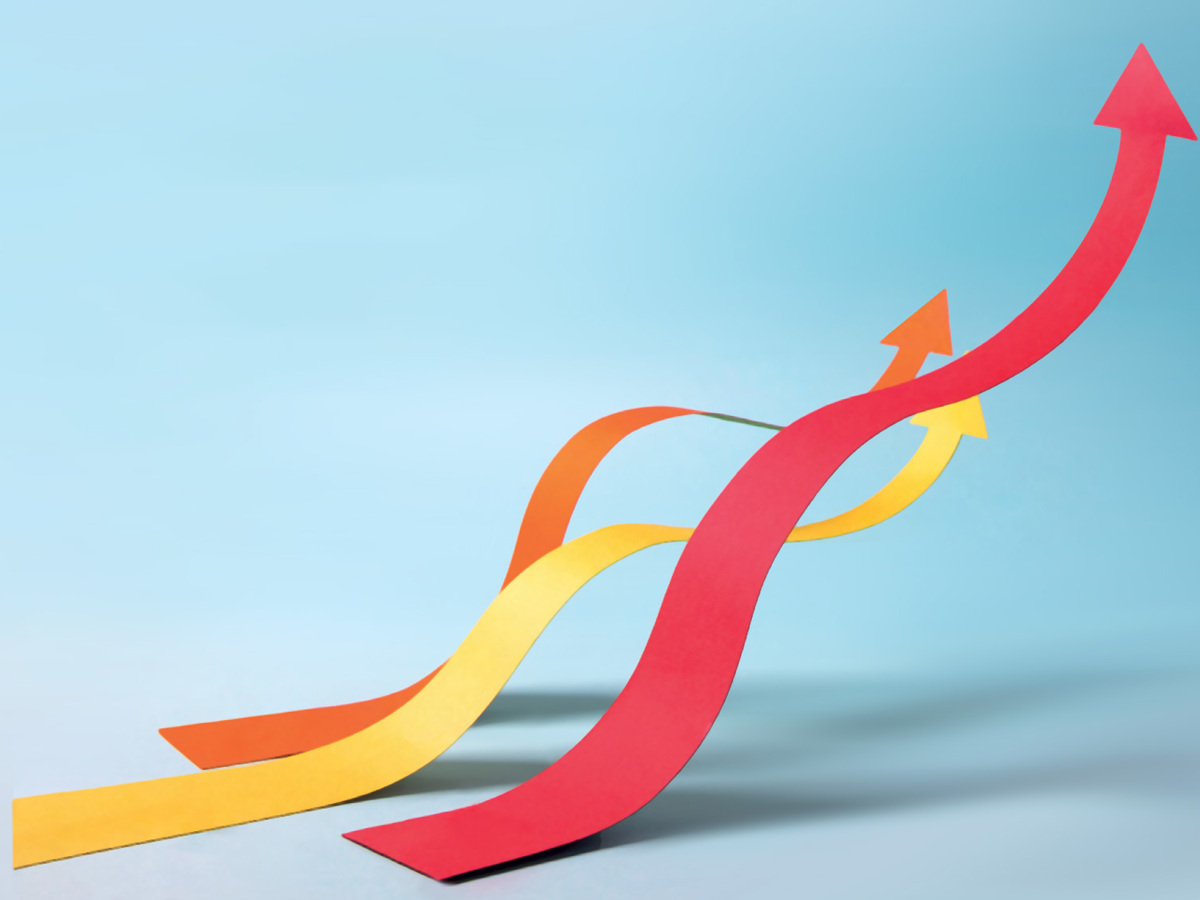 Illustration of arrows moving up