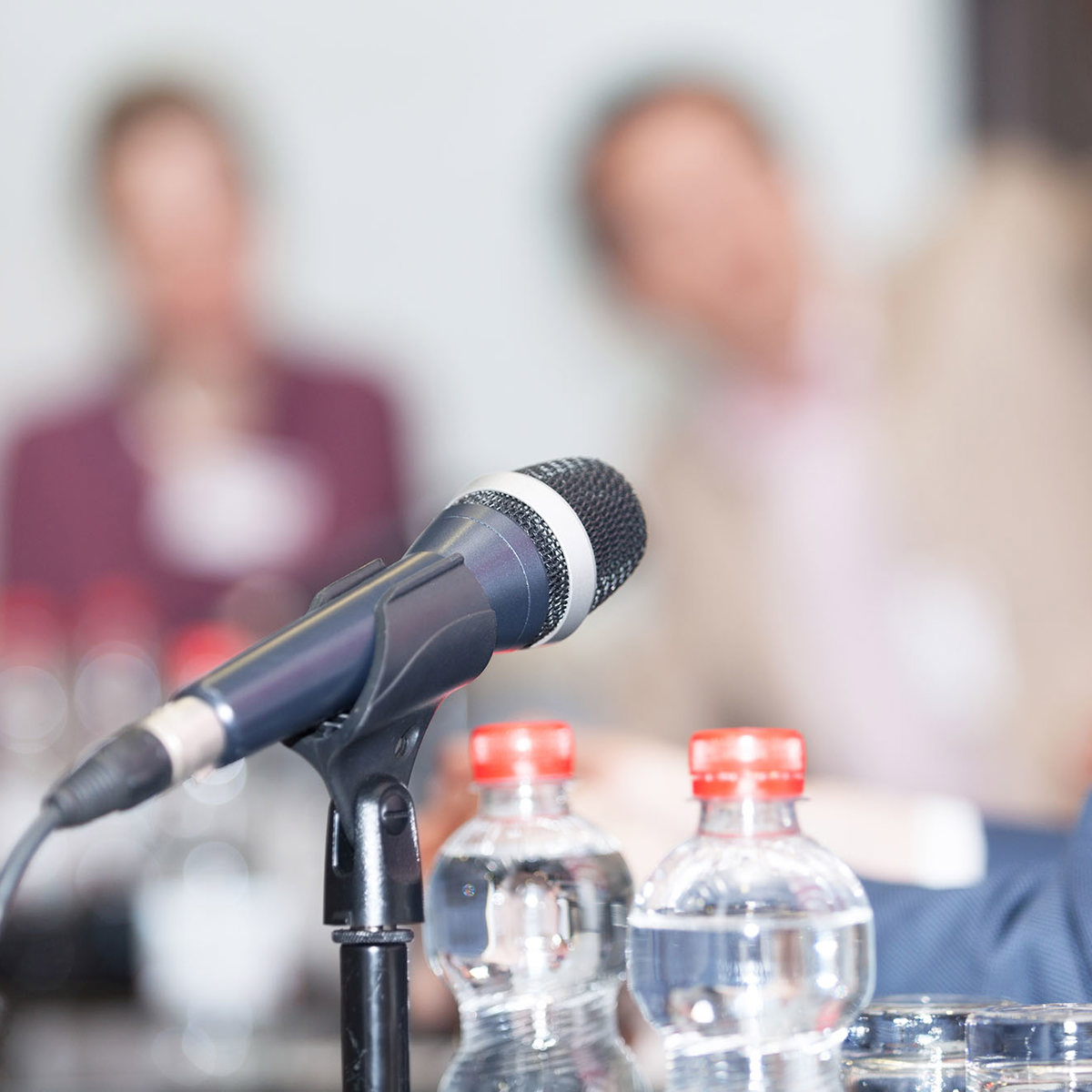 training blurred background photo of a microphone