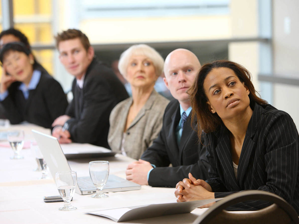 training six people looking same direction