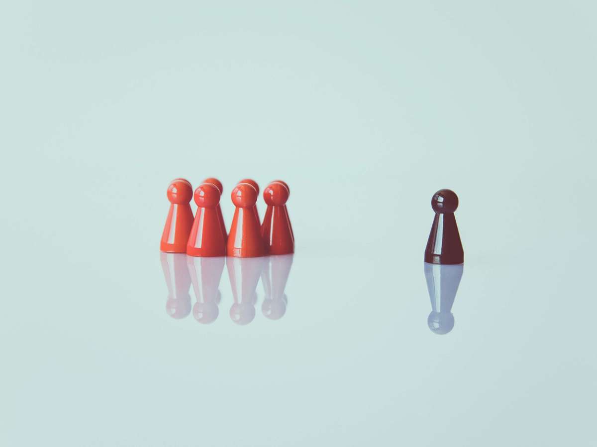 segregated vision of pawns